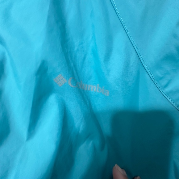 Women’s Columbia windbreaker! - Picture 5 of 6